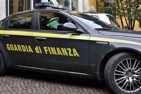 Guardia di Finanza .